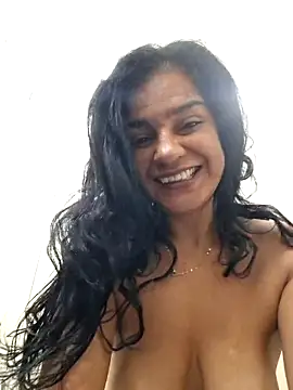 Snapshot of sweetCatallina chatting on 03/23/26, 01:04 sweetCatallina online show from 03/23/26, 01:04