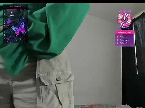 Snapshot of sweetCatallina chatting on 03/29/26, 12:27 sweetCatallina online show from 03/29/26, 12:27