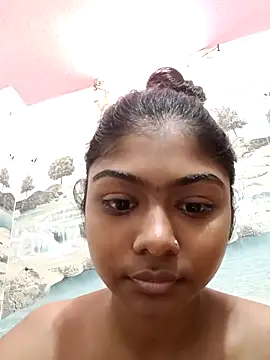 Cute diya023 online show from 03/13/26, 04:30