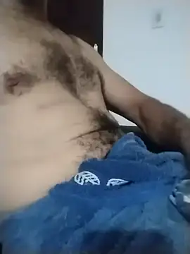 Snapshot of esterfour40 chatting on 12/02/25, 01:44 esterfour40 online show from 12/02/25, 01:44