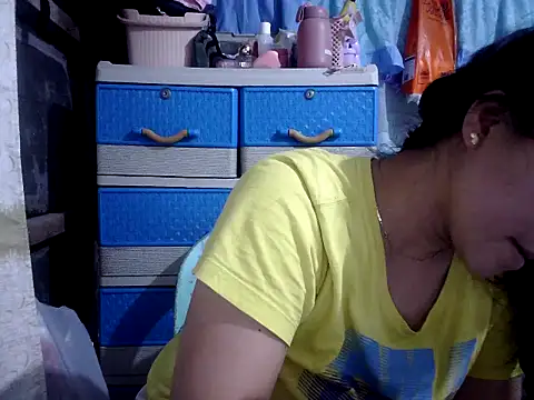 xxdreamgirl69 online show from 02/11/26, 01:32