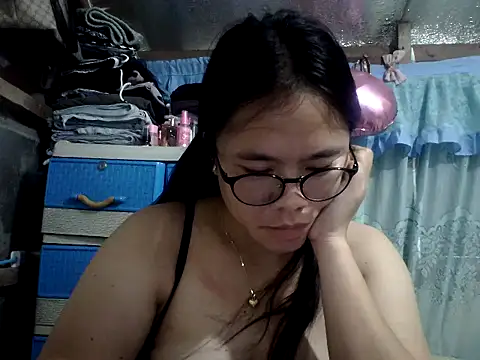 Snapshot of xxdreamgirl69 chatting on 05/27/26, 01:57 xxdreamgirl69 online show from 05/27/26, 01:57