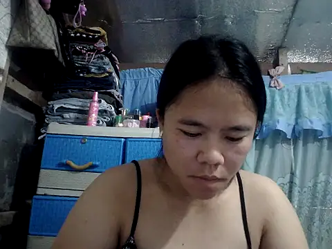 Snapshot of xxdreamgirl69 chatting on 05/28/26, 11:57 xxdreamgirl69 online show from 05/28/26, 11:57