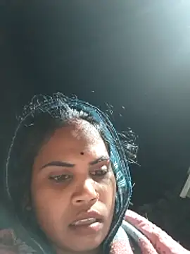 Snapshot of Rekha648 chatting on 11/30/25, 04:00 Rekha648 online show from 11/30/25, 04:00