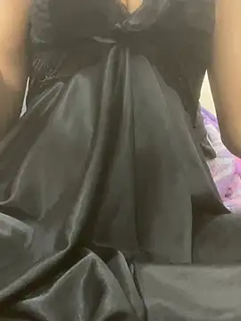 Snapshot of Namratajainn chatting on 06/11/26, 07:01 Namratajainn online show from 06/11/26, 07:01