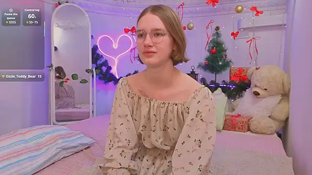 Mia Mooore online show from 01/07/26, 01:46