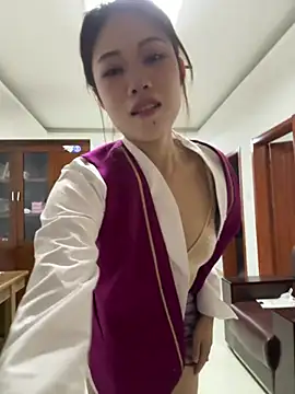 youyou-baby999 online show from 04/05/26, 11:18