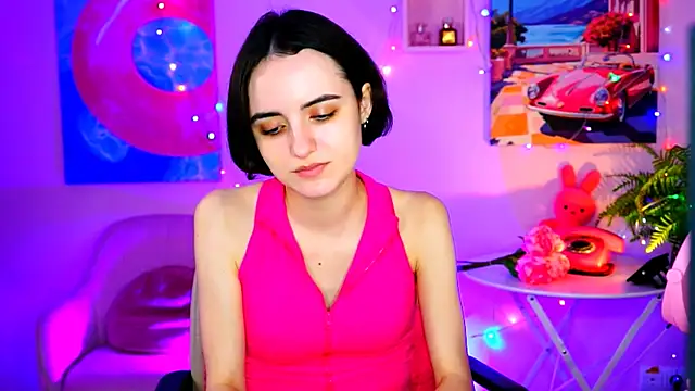 Snapshot of KateWillows chatting on 03/11/26, 04:18 KateWillows online show from 03/11/26, 04:18