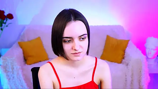 Snapshot of KateWillows chatting on 03/28/26, 05:07 KateWillows online show from 03/28/26, 05:07