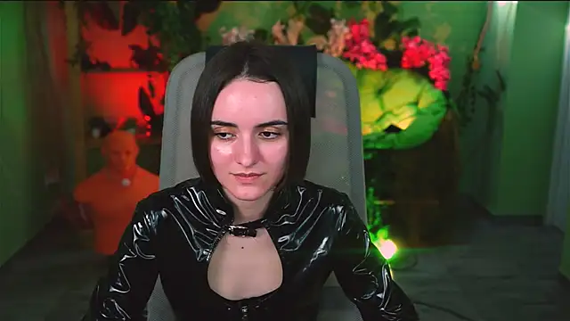 Snapshot of KateWillows chatting on 04/07/26, 05:08 KateWillows online show from 04/07/26, 05:08