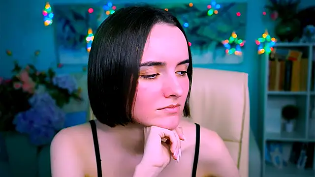 Snapshot of KateWillows chatting on 04/09/26, 05:07 KateWillows online show from 04/09/26, 05:07