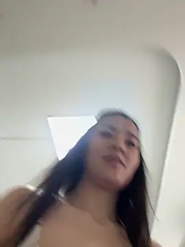 Snapshot of cordeliawow chatting on 03/16/26, 05:44 cordeliawow online show from 03/16/26, 05:44