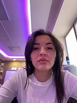 Snapshot of cordeliawow chatting on 03/19/26, 05:00 cordeliawow online show from 03/19/26, 05:00