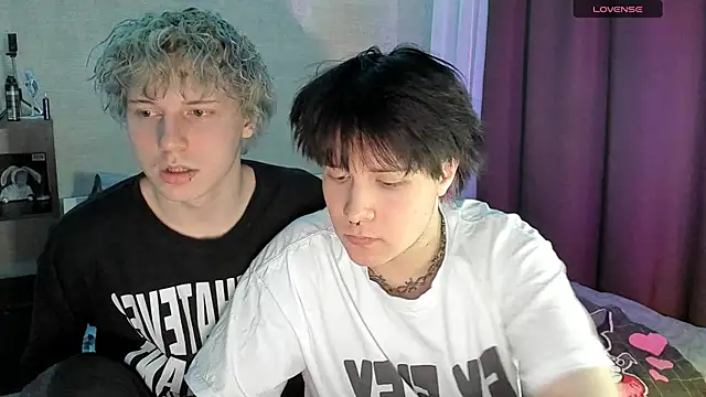 miya meow miku online show from 12/19/25, 05:20