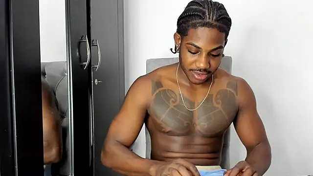 Snapshot of Darktemp_ chatting on 03/18/26, 06:38 Darktemp online show from 03/18/26, 06:38