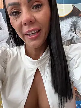 Snapshot of SofhiaTaylor chatting on 02/19/26, 08:27 SofhiaTaylor online show from 02/19/26, 08:27