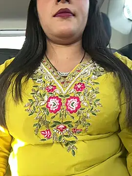 Snapshot of magical_ishika chatting on 11/29/25, 09:12 magical ishika online show from 11/29/25, 09:12