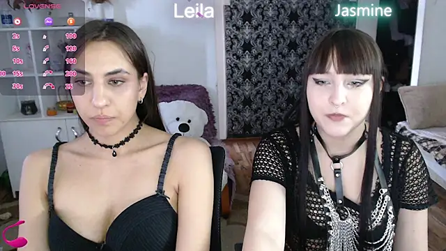 Snapshot of JasmineAdamss chatting on 04/10/26, 11:15 JasmineAdamss online show from 04/10/26, 11:15
