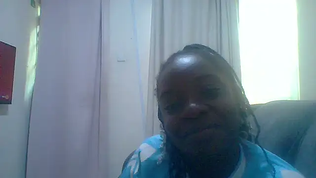 Snapshot of cutest_ebony chatting on 11/29/25, 02:09 cutest ebony online show from 11/29/25, 02:09