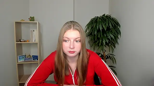 VerllineUrquidez online show from 11/29/25, 09:01