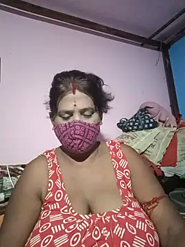 Snapshot of me-pari-hu chatting on 06/02/26, 05:26 me-pari-hu online show from 06/02/26, 05:26
