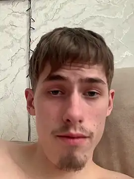 Snapshot of FreeRich chatting on 02/10/26, 06:06 FreeRich online show from 02/10/26, 06:06