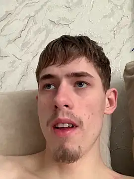 Snapshot of FreeRich chatting on 02/11/26, 03:22 FreeRich online show from 02/11/26, 03:22