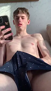 Snapshot of FreeRich chatting on 03/01/26, 02:35 FreeRich online show from 03/01/26, 02:35