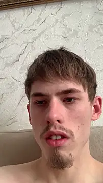 Snapshot of FreeRich chatting on 03/04/26, 03:56 FreeRich online show from 03/04/26, 03:56