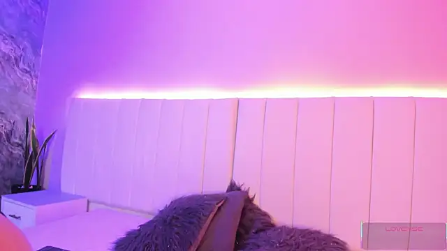 MHONIKBELUCCI online show from 05/02/26, 11:37