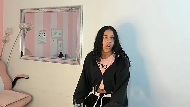 Amaia Monroe online show from 02/24/26, 03:48