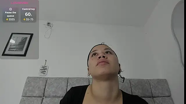 sofiia smith  online show from 01/12/26, 09:42