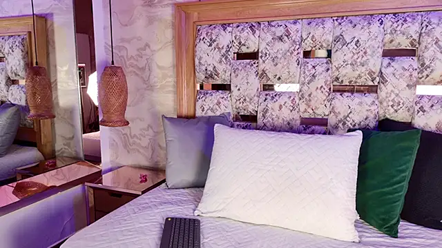 emily dempsey online show from 02/12/26, 07:09