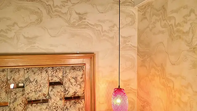 Snapshot of emily_dempsey chatting on 03/18/26, 07:06 emily dempsey online show from 03/18/26, 07:06