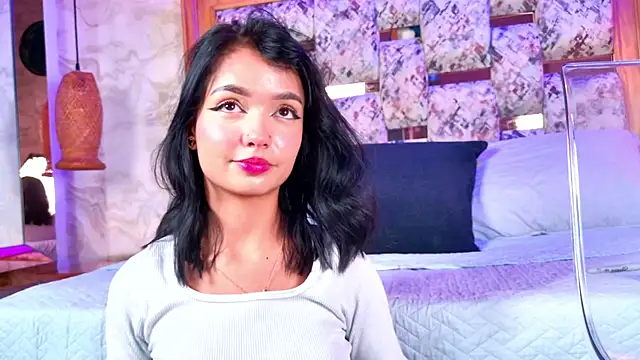 Snapshot of emily_dempsey chatting on 03/30/26, 07:37 emily dempsey online show from 03/30/26, 07:37