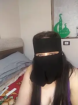 Snapshot of lolotheone chatting on 04/06/26, 12:52 lolotheone online show from 04/06/26, 12:52