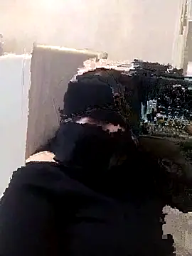 Snapshot of lolotheone chatting on 04/09/26, 11:21 lolotheone online show from 04/09/26, 11:21