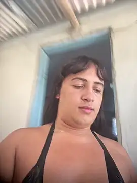 Snapshot of larysinha chatting on 03/28/26, 05:12 larysinha online show from 03/28/26, 05:12