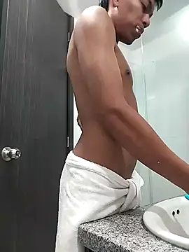 santinaughty online show from 12/17/25, 02:06