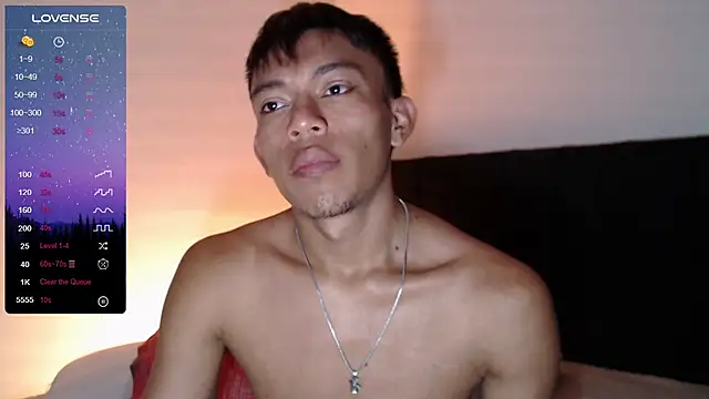 santinaughty online show from 12/23/25, 06:33