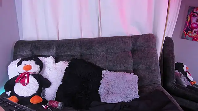 BonnieRitz online show from 11/30/25, 12:47