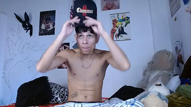 Snapshot of Jake_beach_ chatting on 04/23/26, 06:10 Jake beach online show from 04/23/26, 06:10