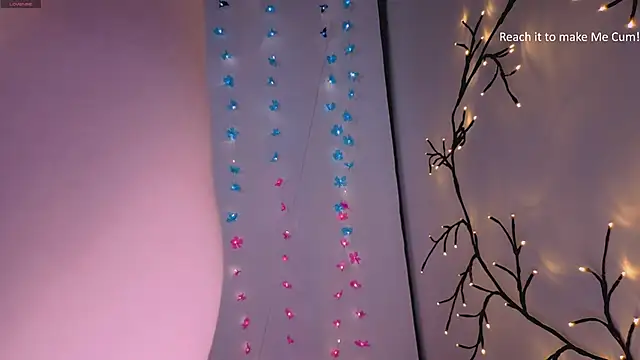 Snapshot of SapphireEve chatting on 03/10/26, 05:29 SapphireEve online show from 03/10/26, 05:29