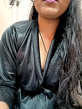 Snapshot of Rukmadi_hot chatting on 03/08/26, 03:54 Rukmadi hot online show from 03/08/26, 03:54