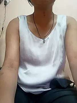 Snapshot of Rukmadi_hot chatting on 04/09/26, 02:55 Rukmadi hot online show from 04/09/26, 02:55