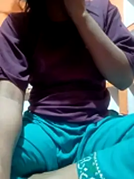 Snapshot of Rukmadi_hot chatting on 04/15/26, 05:09 Rukmadi hot online show from 04/15/26, 05:09