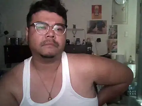 Snapshot of ilove90123 chatting on 06/08/26, 04:46 ilove90123 online show from 06/08/26, 04:46