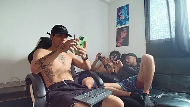 Snapshot of liorvante chatting on 03/06/26, 02:24 liorvante online show from 03/06/26, 02:24