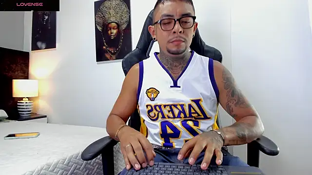 BASTIAN NICOLAS  online show from 01/08/26, 09:17