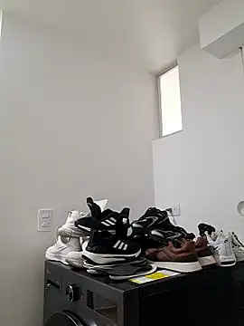 BASTIAN NICOLAS  online show from 01/14/26, 04:23